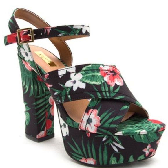 Etcetera Shoes Etc Hawaiian Chunky Platforms Poshmark